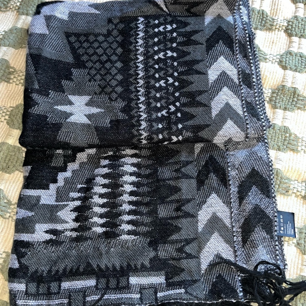 Aldo Monochrome Patterned Scarf